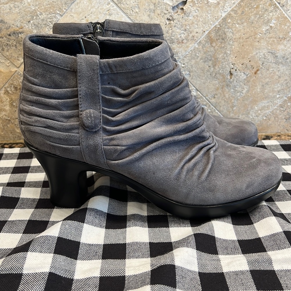 Dansko size 39